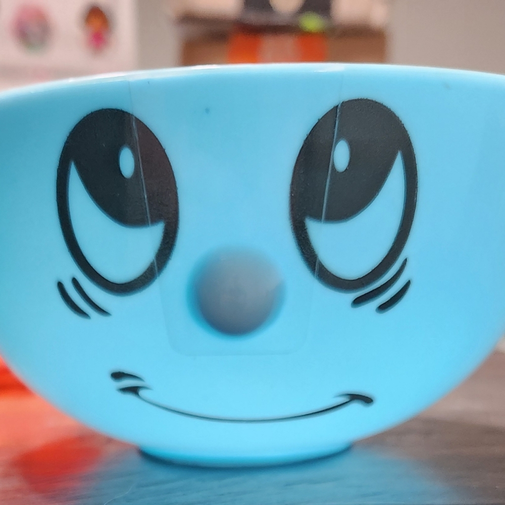 Livingware Collection of Smiley Face Bowls 3D